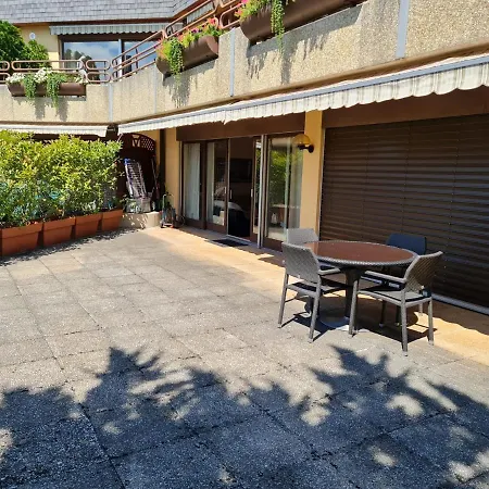 La Terrasse Lake View Apartment